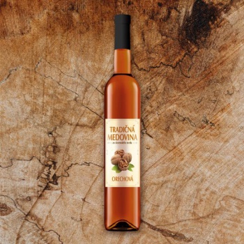Tradičná medovina orechová 500 ml 