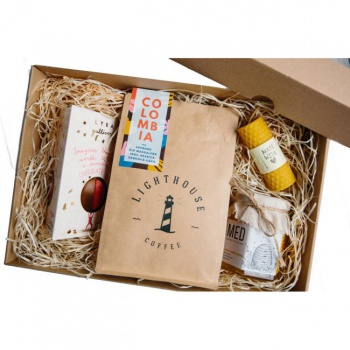 Lighthouse Coffee Colombia, Lyra Gulliver,ručne robená sviečka a med od včelára